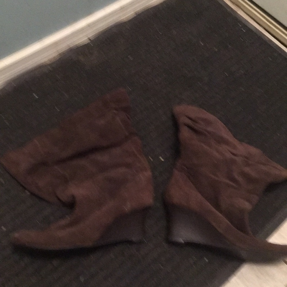 The shoes are in great shape